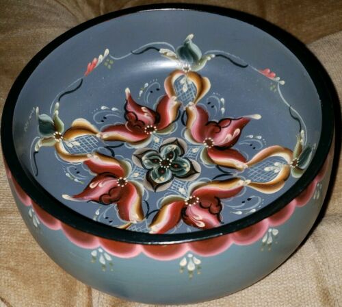 BEAUTIFUL VINTAGE NORWAY Handpainted Signed Ursula ROSEMALING WOOD BOWL 5+