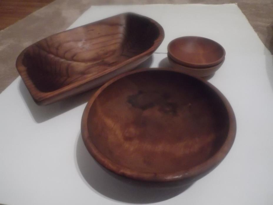 2 Wooden Carved Primitive Dough Bowls & 2 small wooden carved bowls