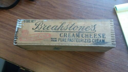 Vintage Breakstones Cream Cheese Wood Box Crate Cow Graphics 3 LB size