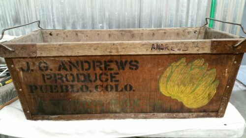 Vintage Andrews produce Pueblo Colorado Banana Crate 1930's Large Wood Box