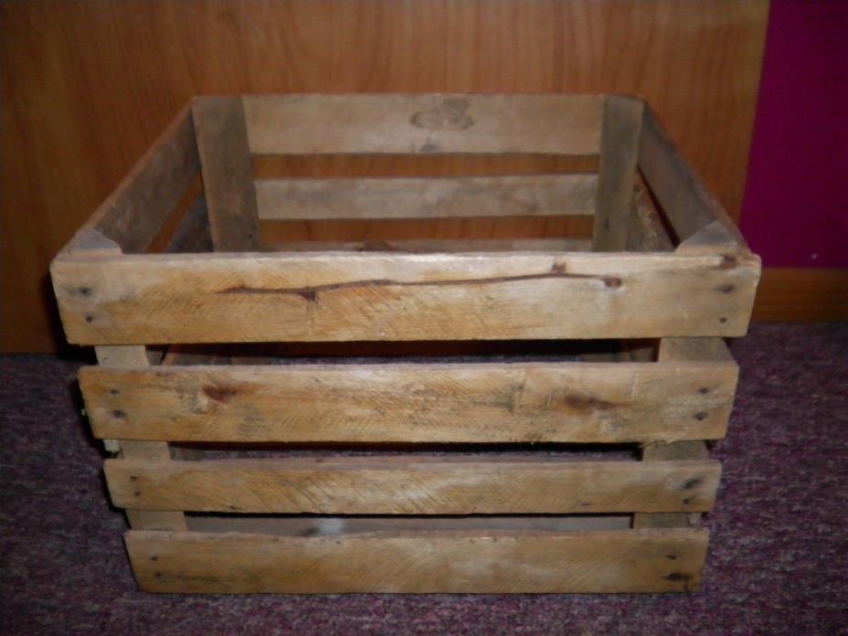 VINTAGE ANTIQUE WOOD SLAT FRUIT POTATO CRATE FARM PRODUCE ORCHARD WOODEN BOX