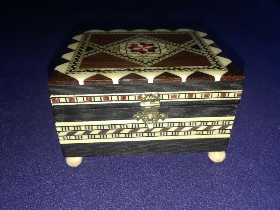 Handmade in Granada Spain  TALLER DE TARACEA Inlaid Wood  Music Box  