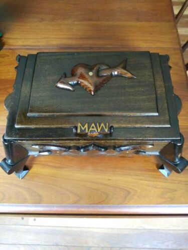 Beautiful Hand Carved Folk Art Antique Wood Box From Estate