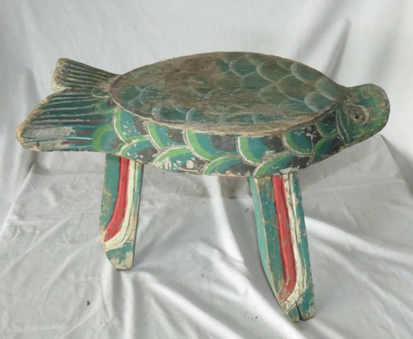 NORTHWEST COAST OLD FISH STOOL HAND CARVED AND PAINTED WOOD 19
