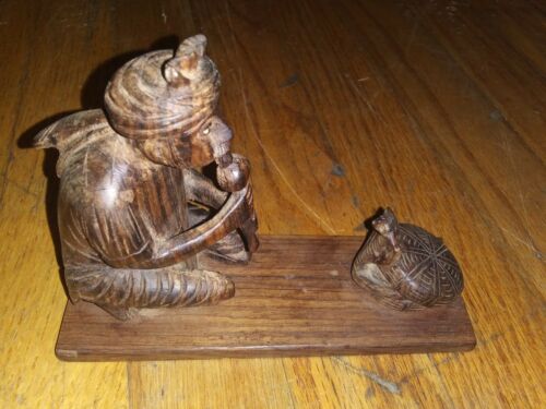 Vintage Hand Carved Wooden Snake Charmer Cobra Figurine great hand crafted piece