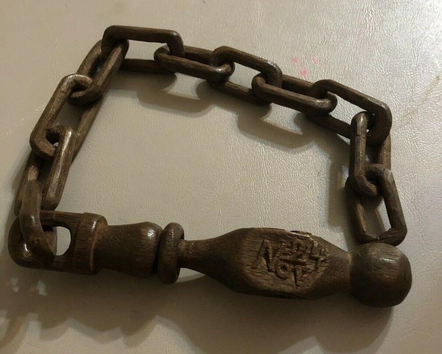 Vintage Hand Carved Wooden Chain with etching Nov 24, 1928 Emma Hanna S01