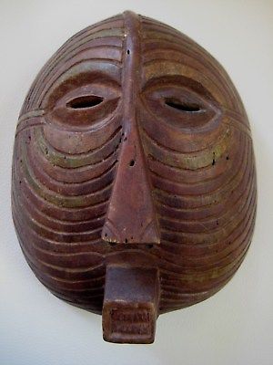 ANTIQUE AFRICAN KUBA HAND CARVED WOOD MASK