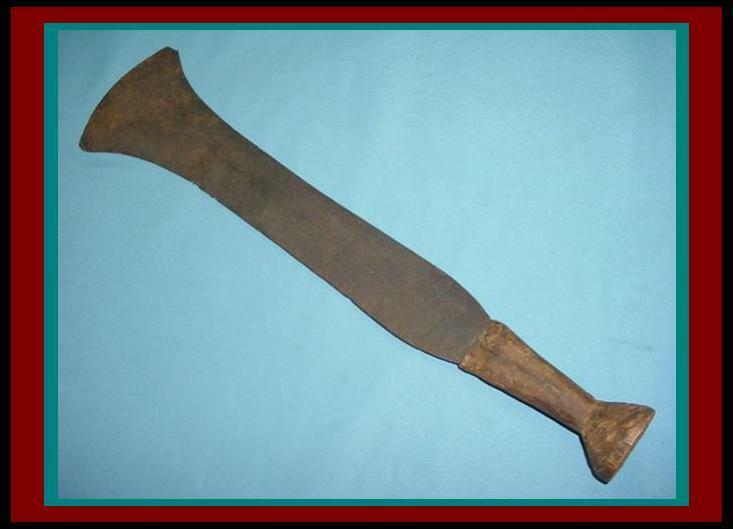 AUTHENTIC Antique AFRICAN KONDA SHORT SWORD w/DOUBLE EDGE Hand Forged IRON BLADE