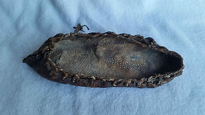 Hand Made Native Indian Moccasin Deer Skin Shoe Rare