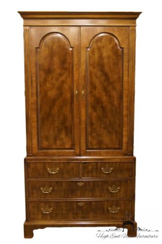 HENREDON FURNITURE Chippendale 18th Century Portfolio 44