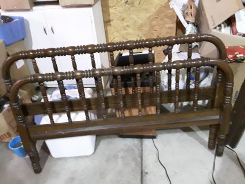 Antique Jenny Lind Spool Full Size Bed