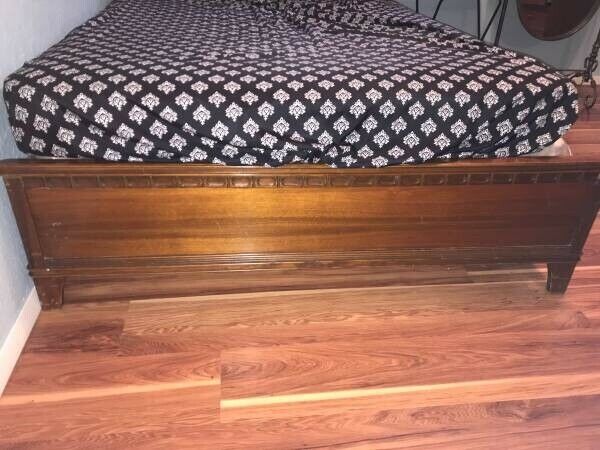 Vintage wood bed frame, full size