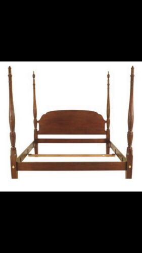 Drexel Heritage Chippendale Queen Bed