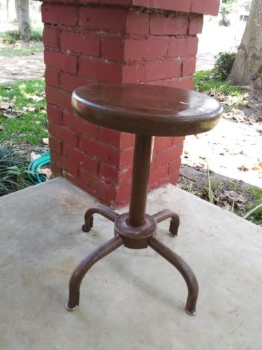 vintage industrial metal stool Adjustco Ohio 19.5