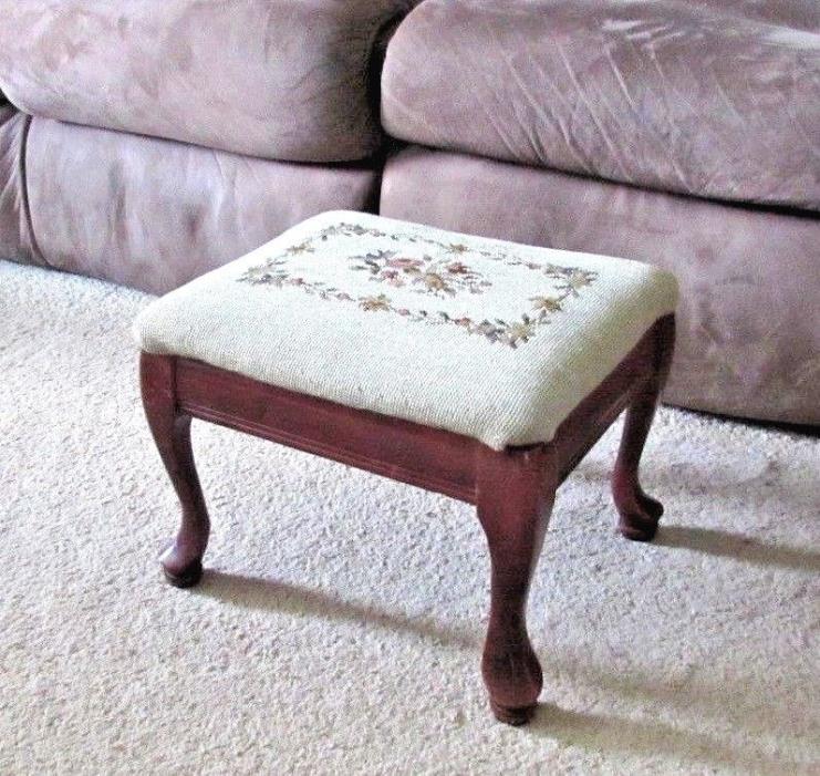VTG Cherry Wood Foot Stool Needlepoint Fabric Tapestry Flowers Victorian Style