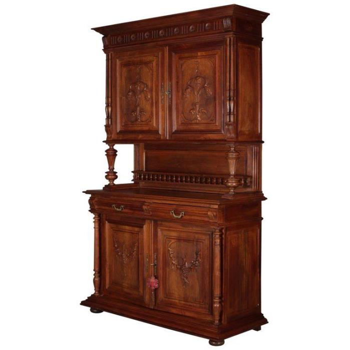 Antique English Carved Oak Grape and Leaf Court Cupboard, circa 1890