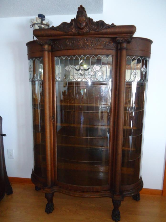 Lady Ladys Head Quarter Sawn Oak Curved Glass China Cabinet Leaded Glass Curio