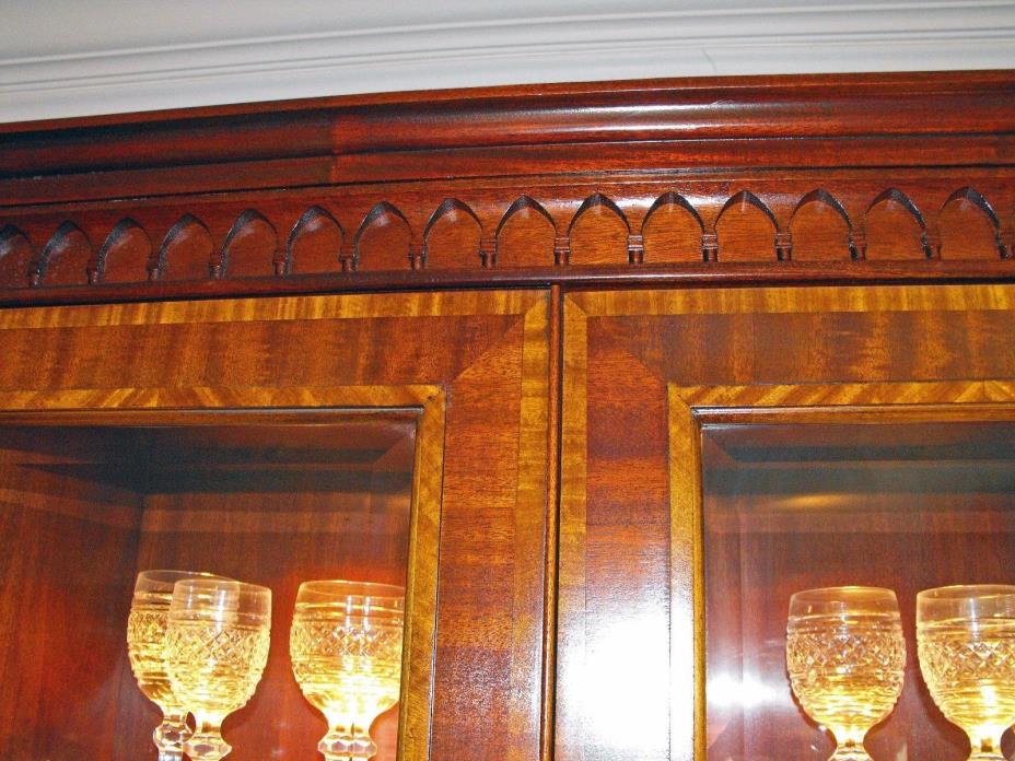 VINTAGE MAHOGANY CHINA HUTCH CABINET WITH INLAYS
