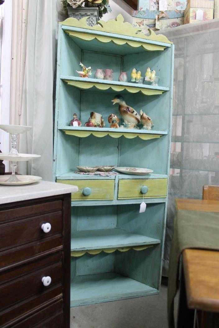 VINTAGE PAINTED 5 SHELF CORNER CABINET WITH BACK