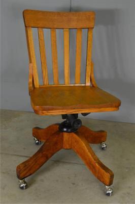 17577 Oak Swivel Tilt Lawyers Bankers Office Chair