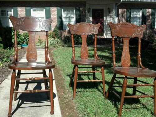 Set of 6 dining room chairs