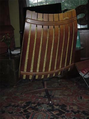 1960's Hans Brattrud Hove Mobler Mid Century Modern Scandia Swivel Lounge Chair