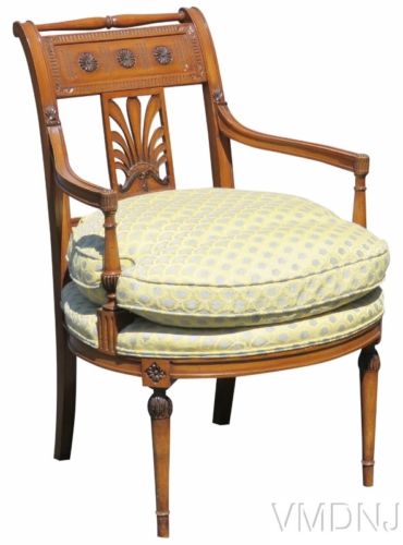 VMD1501-Directoire Style Louis XVI Style Carved Walnut Side Chair