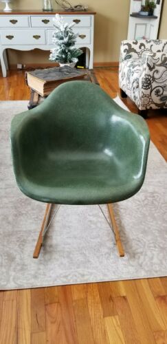 Vintage Herman Miller Eames Chair Very nice condition Green Rocker Rocking chair
