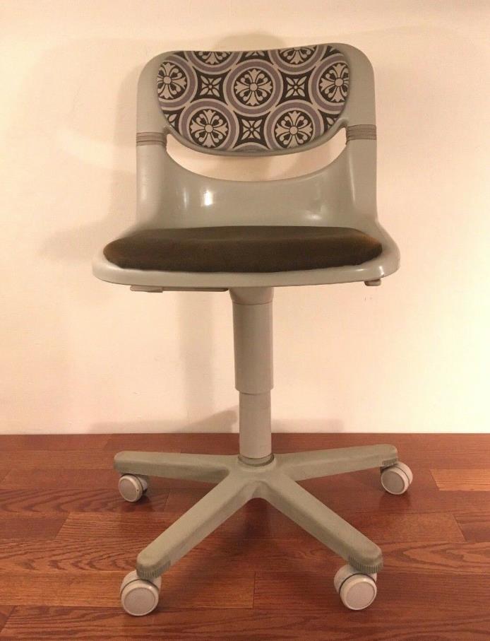 Vintage Retro Dorsal Open Ark Task / Desk Chair by Krueger