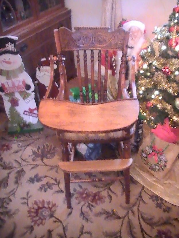 Vintage victorian style Oak wooden high chair