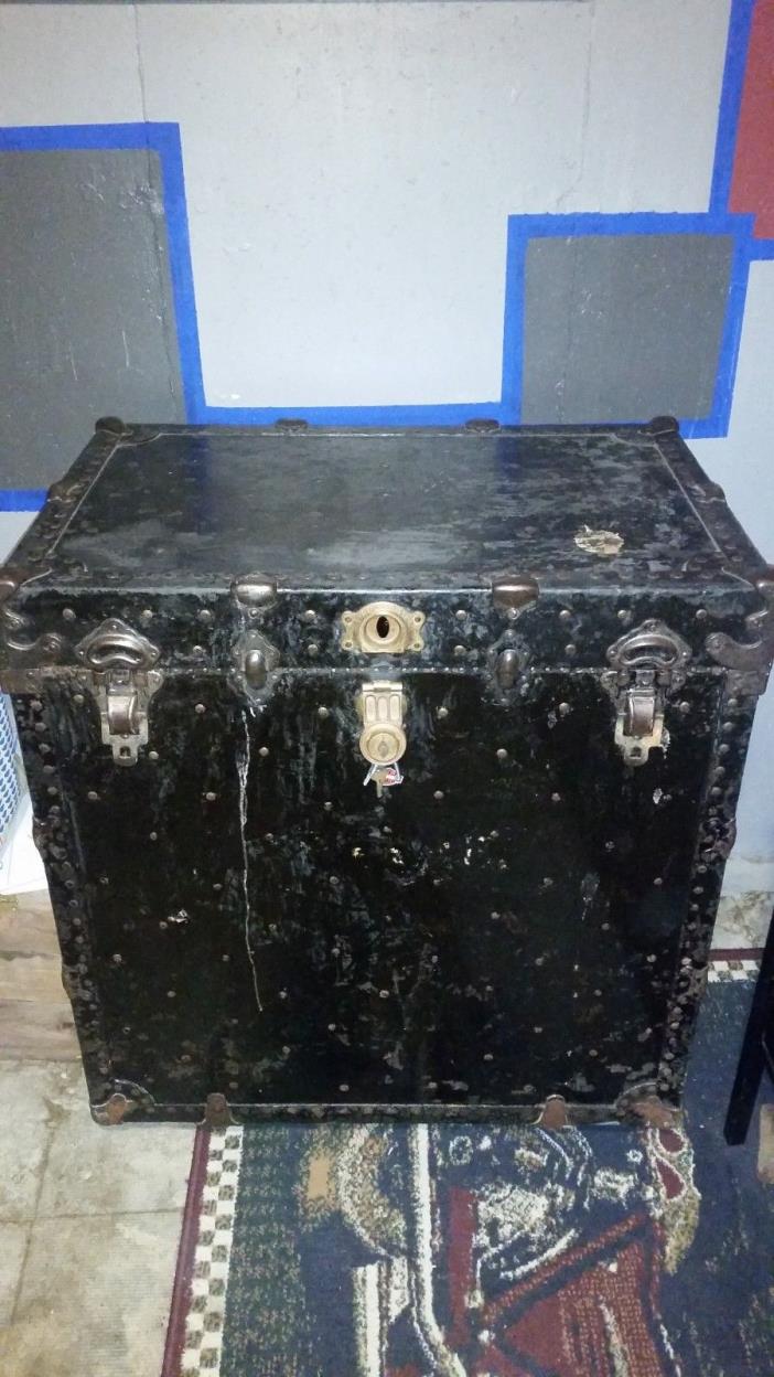 Antique 1845 P.C. Murphy St. Louis MO Riverboat Cargo Steamer Trunk 654 W/Key