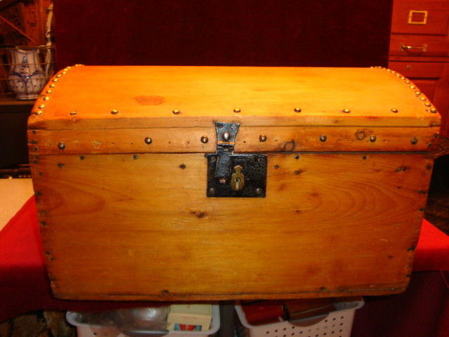 Antique Trunk Ladies Wood Curved Top E. Jenkins Trunk & Box Maker C. 1866-1875