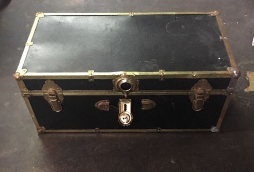 Vintage Large Antique Lugagge Open-Deep Interior Foot Locker Trunk  w/ T-4G Lock