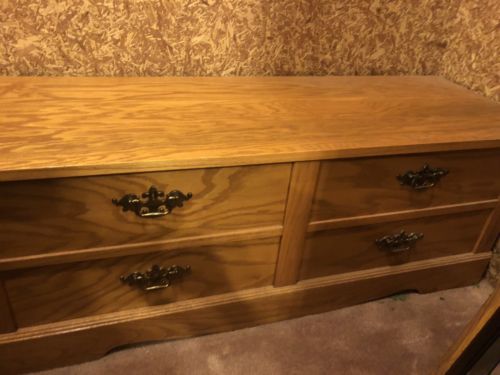 Nice Oak Cedar Chest Never Used Local Pickup DuQuoin, IL 46.5x20x22