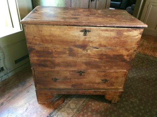 18TH CENTURY MULE CHEST/CHEST OVER DRAWER/BLANKET CHEST IN SOLID BIRCH