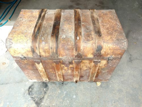 Vintage 1890's Monitor Top Wood American Made Steamer Trunk