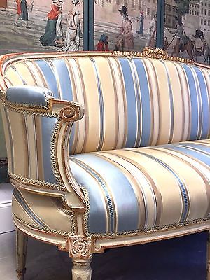 18th C. ANTIQUE FRENCH PAINTED WOOD LOUIS XVI SETTEE contemporary fabric look
