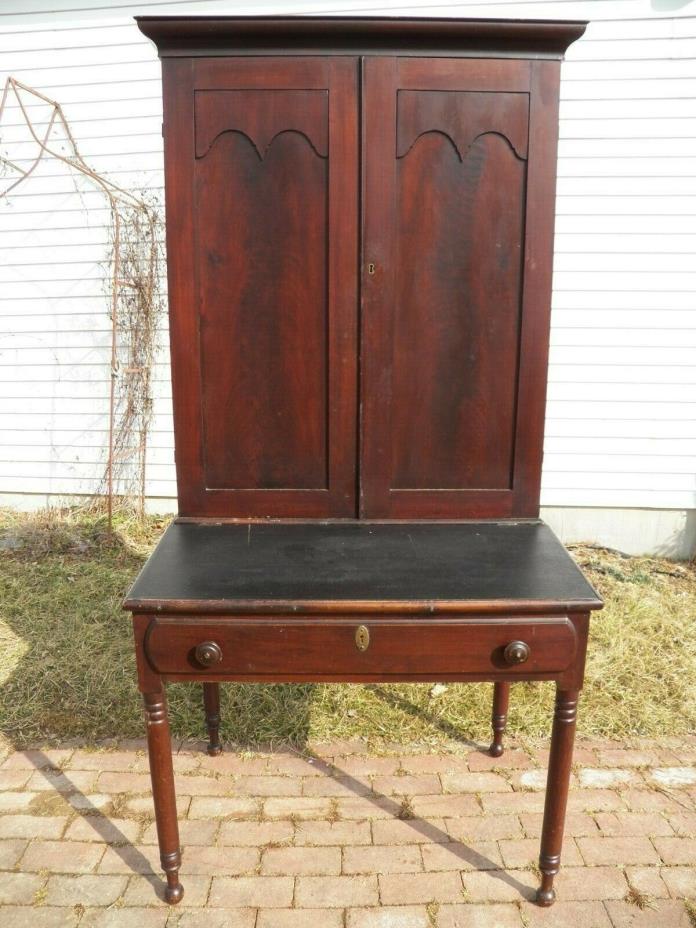 Antique Plantation Desk with Bookcase Top Sheraton Turned leg hotel office