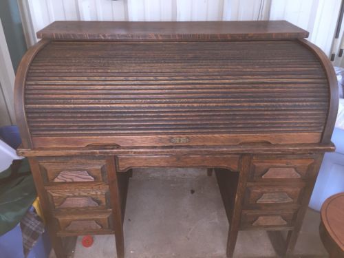 Antique Late 1800 EarLy 1900’s Tiger Oak Rolltop Desk, Rolls Smoothly, Nice!!??