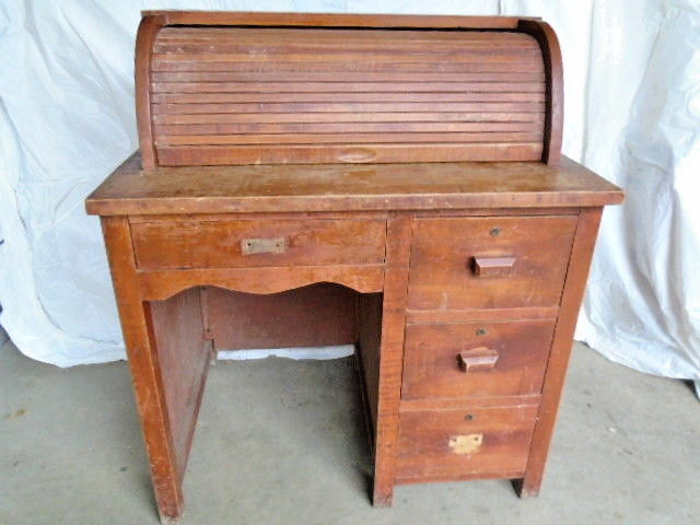 Antique Child's Rolltop Desk, custom made solid maple wood, 4 drawers w/locks