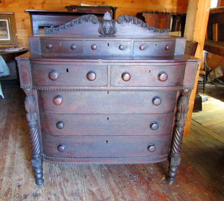 FEDERAL MCCINTIRE STYLE NORTH SHORE MAHOGANY DRESSER