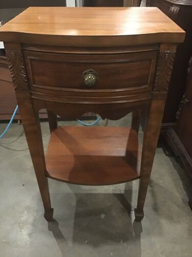 Vintage 1 Drawer Mahogany Duncan Phyfe Nightstand End Table