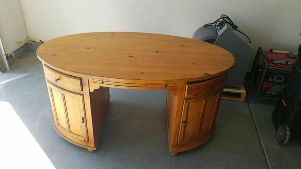 Drexel Heritage Pinehurst Collection Two-Sided Oval Pine Desk