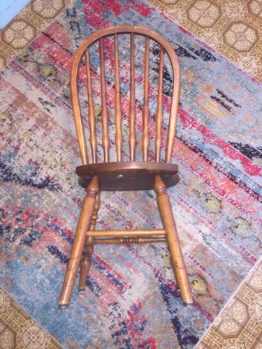 Stickley Quaint Furniture Windsor Chair