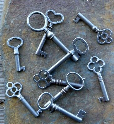 10  Antique Steel  Furniture Keys Cabinet Keys Antique Barrel  Keys