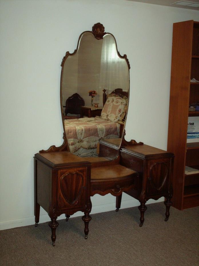 Furniture Victorian Antique Vanity Dresser