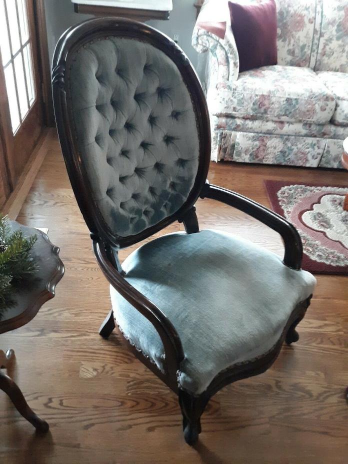 vintage/Antique furniture
