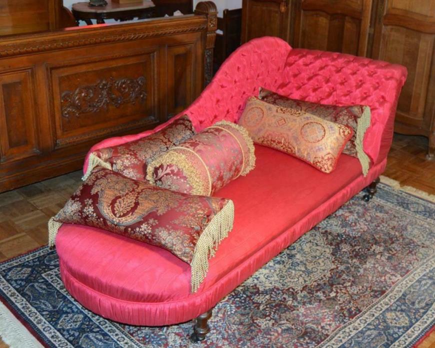 Antique Victorian Chaise Lounge / Fainting Couch: New Red Tufted Upholstery +++