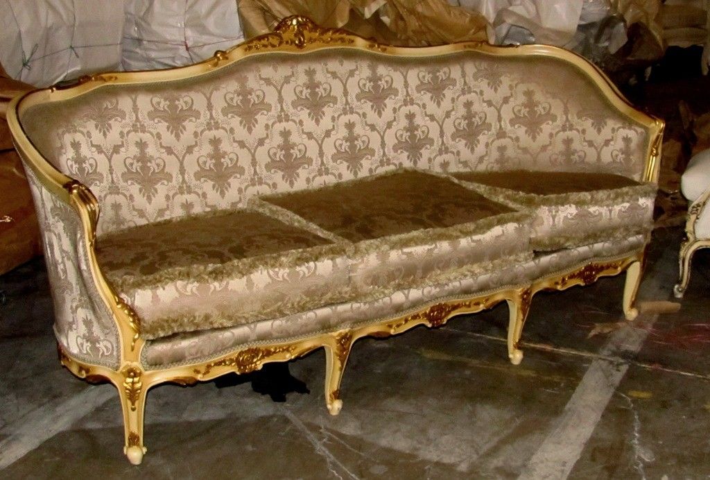 Outstanding Polychrome Painted Gilded Louis XV Corbeille Sofa Settee Canapé