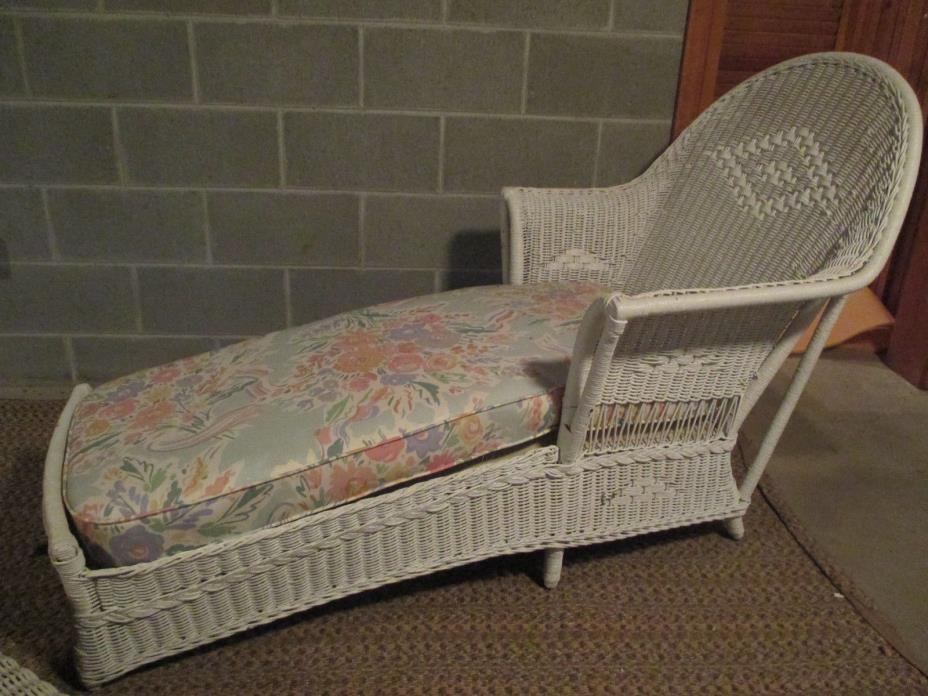 Antique Fiber Wicker Chaise Lounge Closely Woven Design Painted White Circa 1920